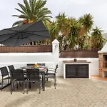Villa Refugio Del Volcán By Tropical Host Uga