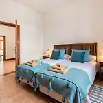 Refugio Del Volcan By Tropical Host *