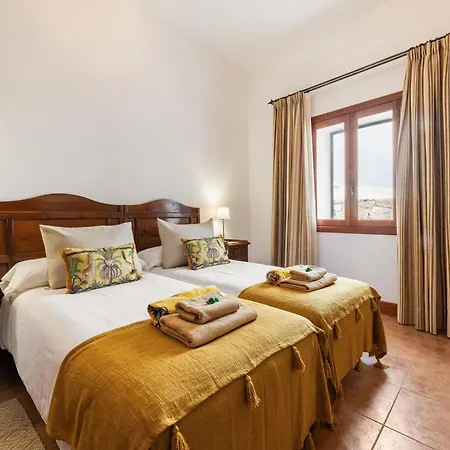 Villa Refugio Del Volcan By Tropical Host Uga