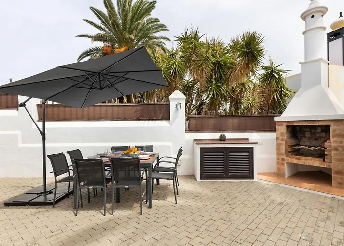 Refugio Del Volcan By Tropical Host Uga