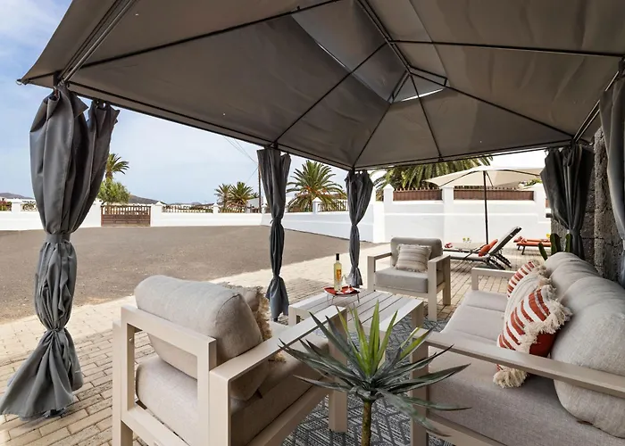 Villa Refugio Del Volcan By Tropical Host